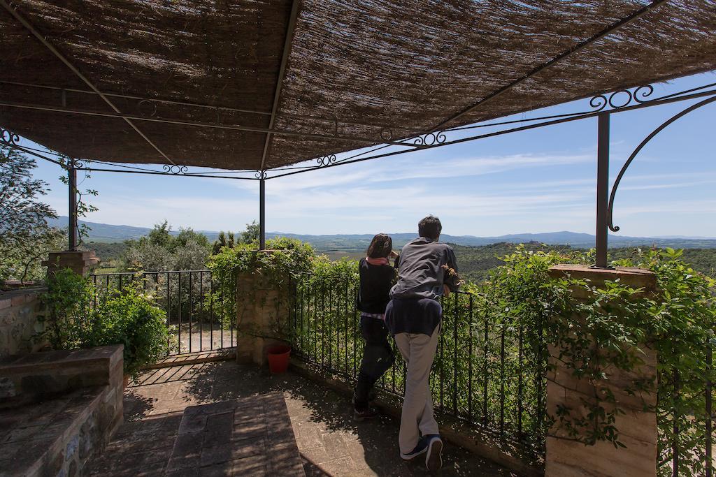Argiano Dimore Wine Relais Buitenkant foto